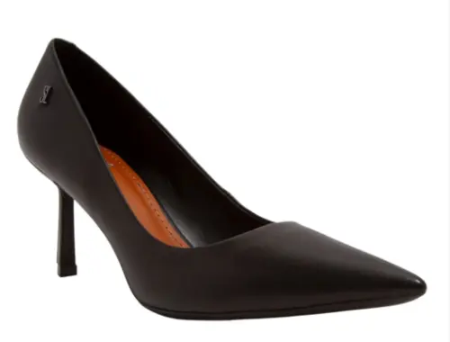Scarpin Couro Soft Salto Fino