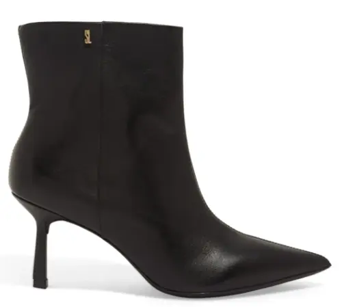 Bota Couro Soft Cano Curto Bico Fino