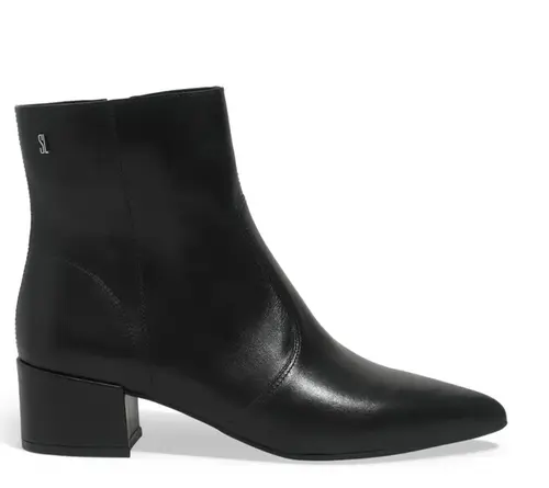 Bota Couro Salto Baixo