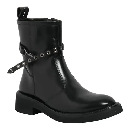 Bota Coturno Couro Confort