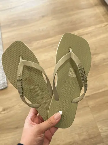 CHINELO FLIP FLOP