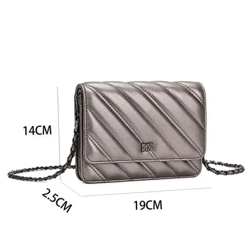 Bolsa Matelassê Transversal